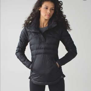 Lululemon Down for a run pullover! Size 4